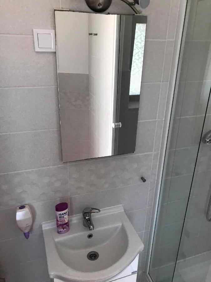 Hunyadi Panzio-Apartman Makó エクステリア 写真