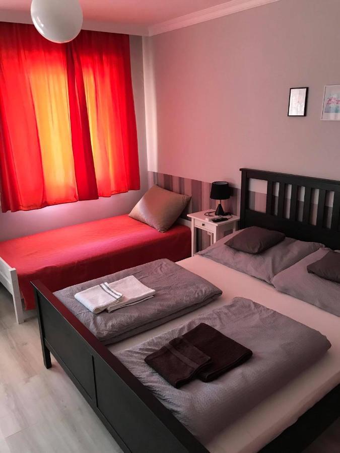 Hunyadi Panzio-Apartman Makó エクステリア 写真