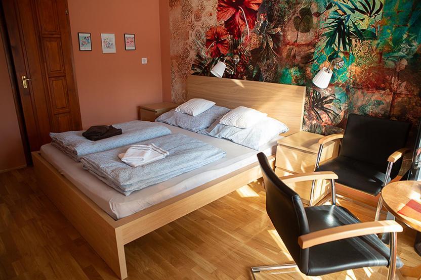Hunyadi Panzio-Apartman Makó エクステリア 写真