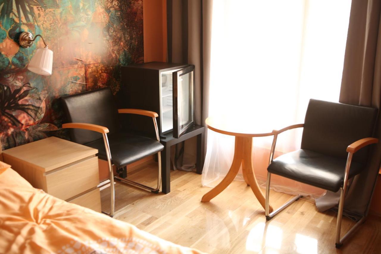 Hunyadi Panzio-Apartman Makó エクステリア 写真